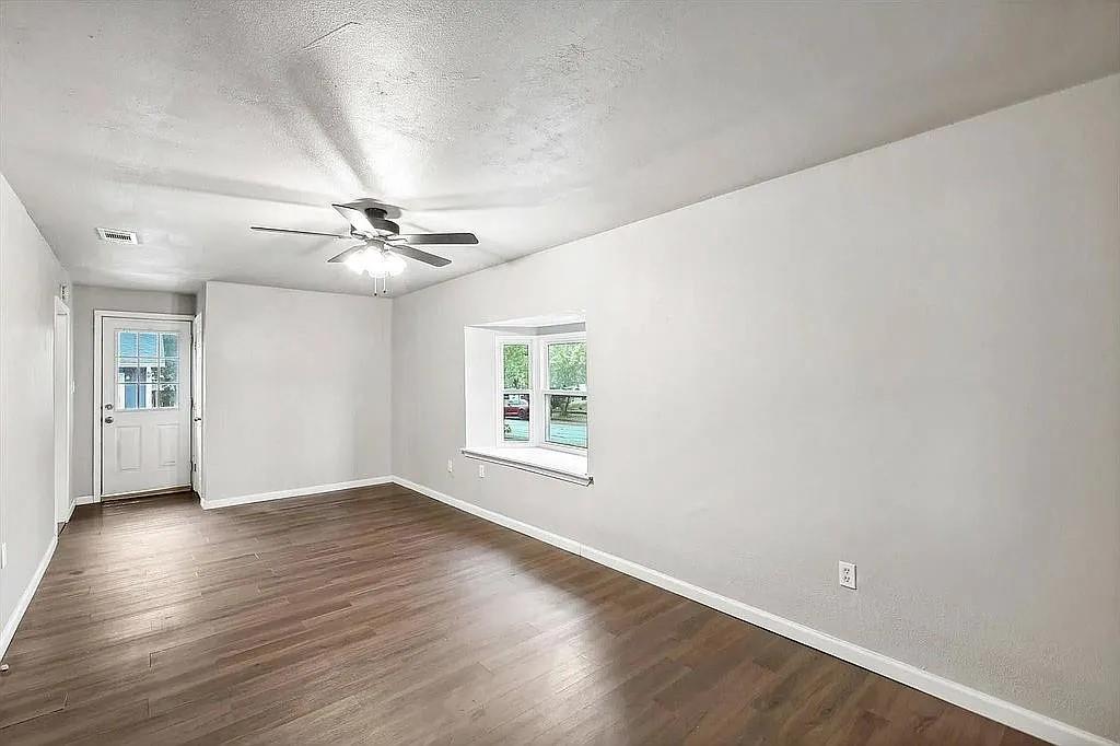 Rolling Ridge - Residential