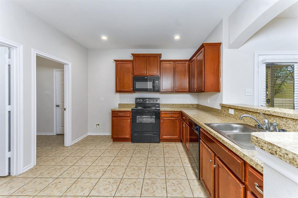 10964 Colonial Heights Lane