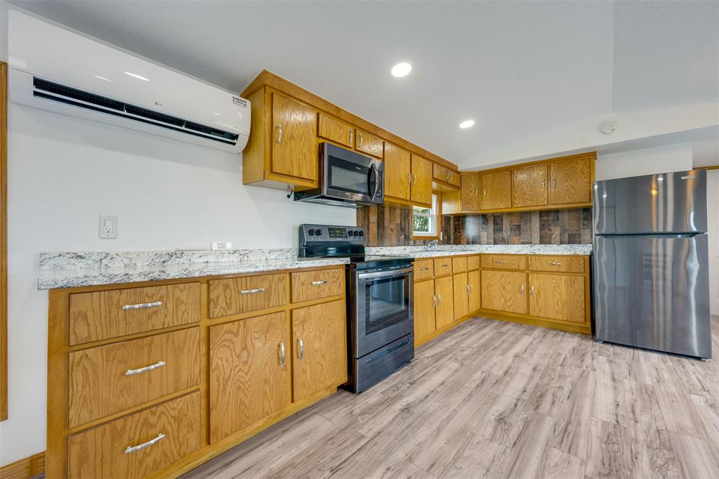115 Private Road 33041