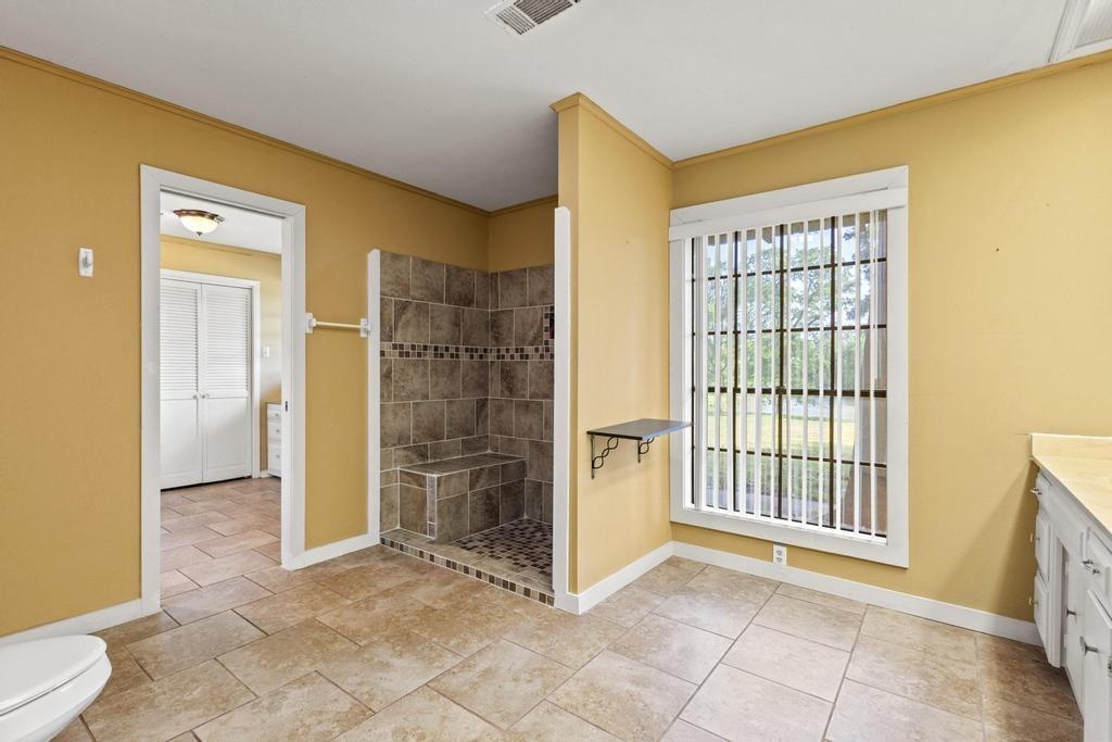 A0496 LATIMER, JAMES - Farm