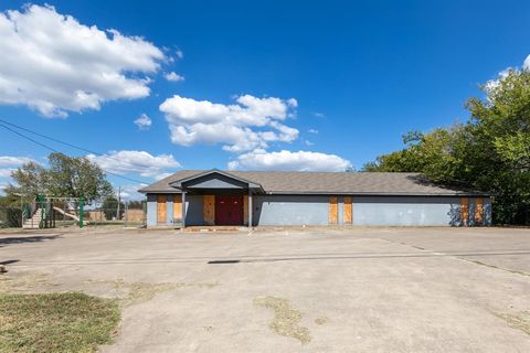 6409 W Poly Webb Road Arlington TX 76016