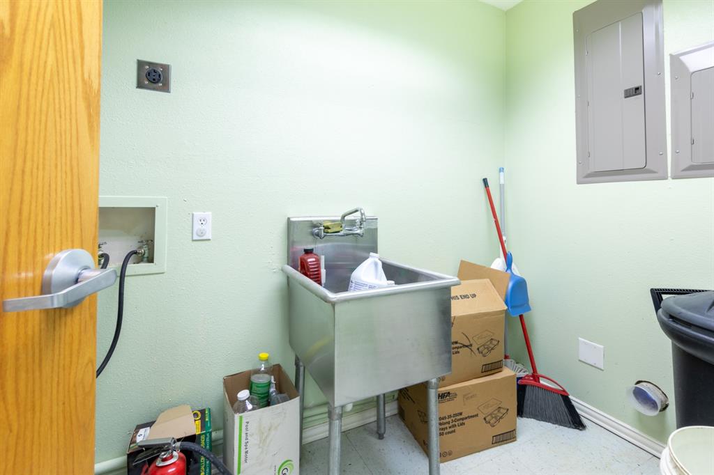 Strickland David Add - Commercial Sale