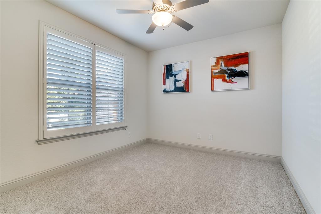 1842 S Legendary Reef Way