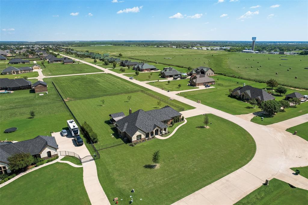 Winners Circle 1 & 2 & 3 & 4 - Residential