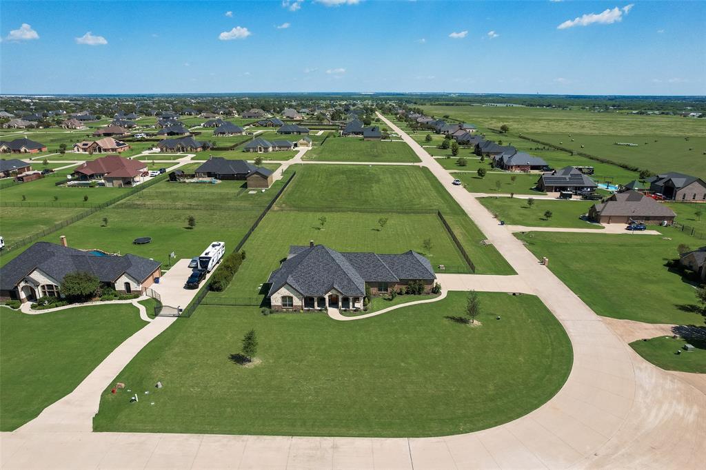 Winners Circle 1 & 2 & 3 & 4 - Residential