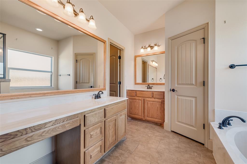 Winners Circle 1 & 2 & 3 & 4 - Residential