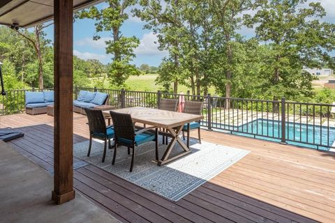 A home in Gun Barrel City