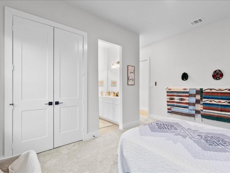 Landon - Residential