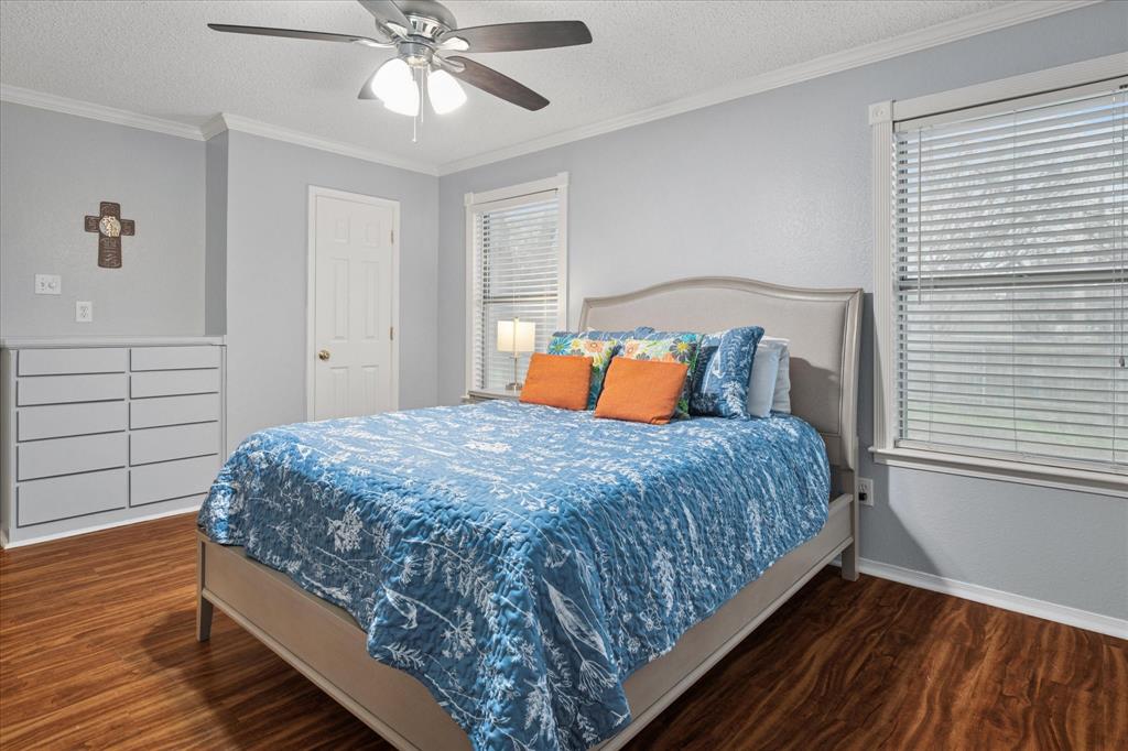 Arlington, Texas 76017, United States, 3 Bedrooms Bedrooms, ,2 BathroomsBathrooms,Residential,Pending,81911