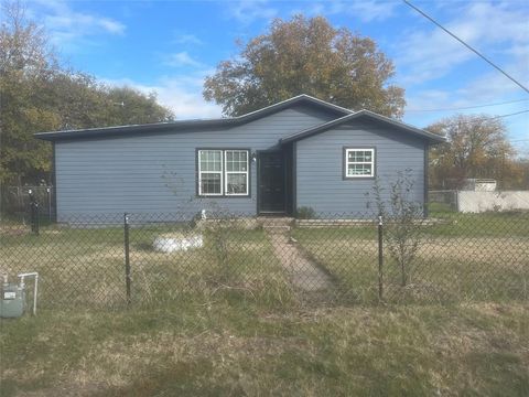 A home in Mineral Wells