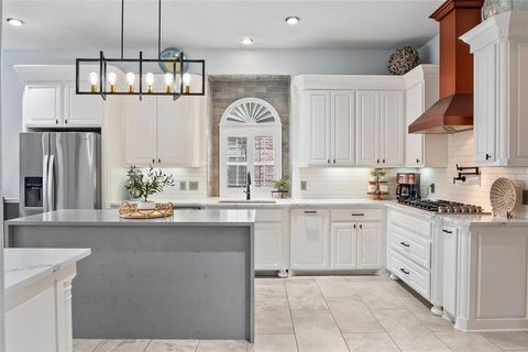 2418 Strathfield Lane Trophy Club TX 76262