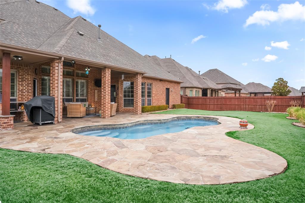 2418 Strathfield Lane