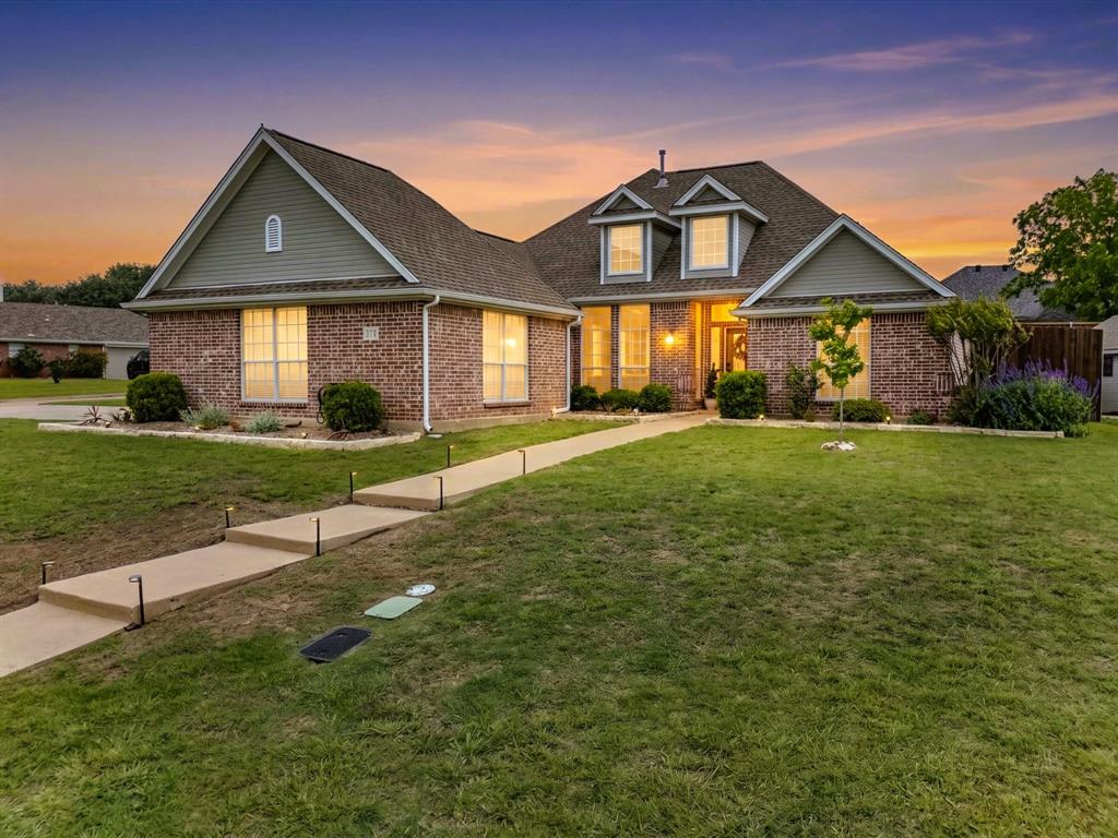 121 Daisey Lane