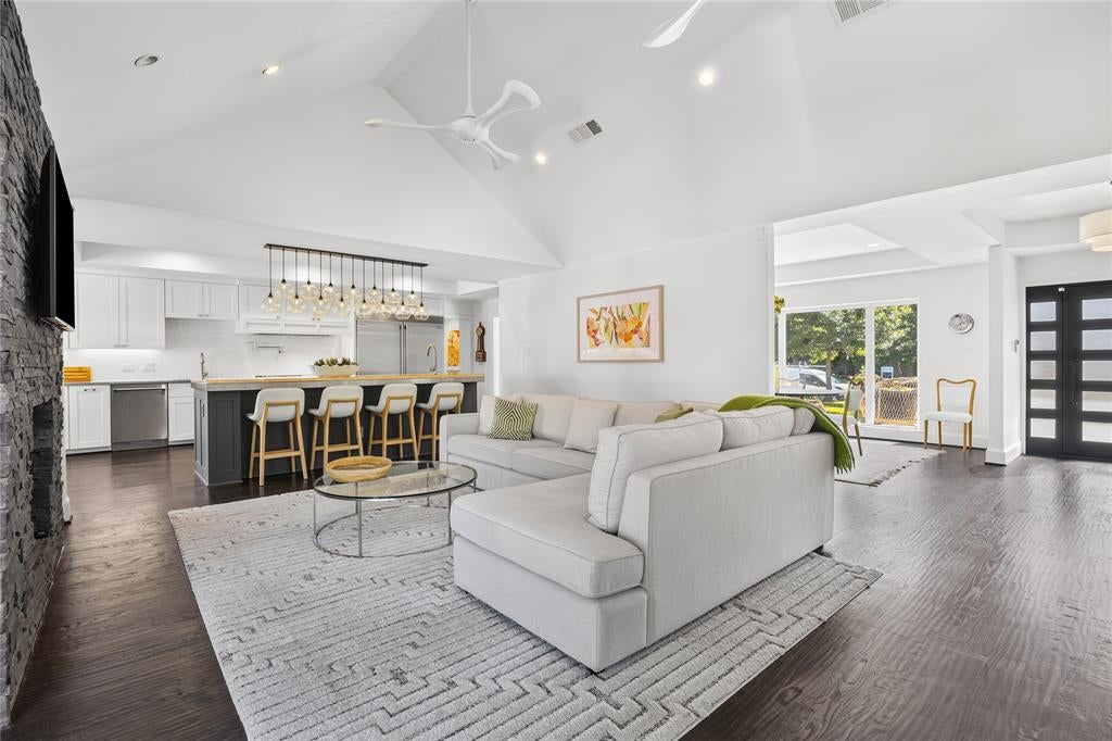 12023 Fieldwood Lane