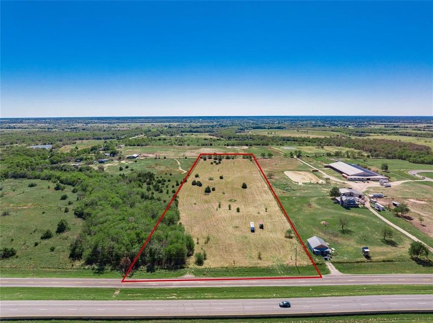 10 prime acres ready for development. Great location east of Greenville just past the FM 513 exit in a fast developing area with a high daily traffic count. Perfectly located for ready and easy ingress and egress access to I-30. Would make a perfect location for commercial or light industrial development. High, level ground is good to build on. The property has 313' of highly sought-after I-30 road frontage. Come see this one today before it's gone!