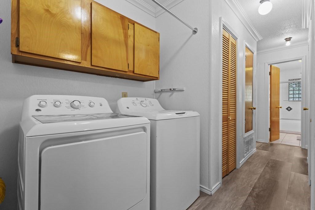 Cedarcrest Shores Estate - Residential