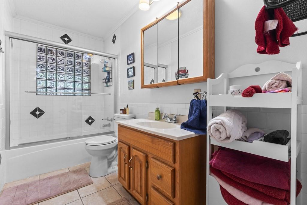 Cedarcrest Shores Estate - Residential