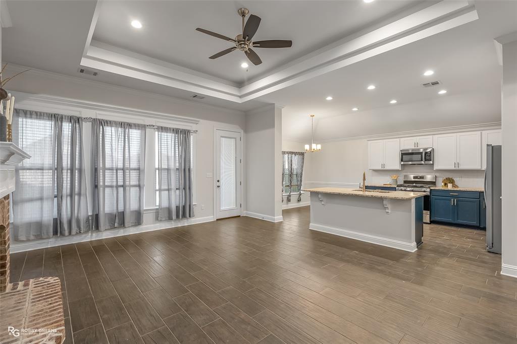 552 Brunswick Gardens