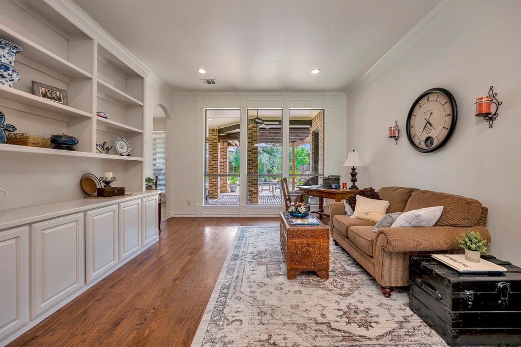 Forest Glenn West - Residential