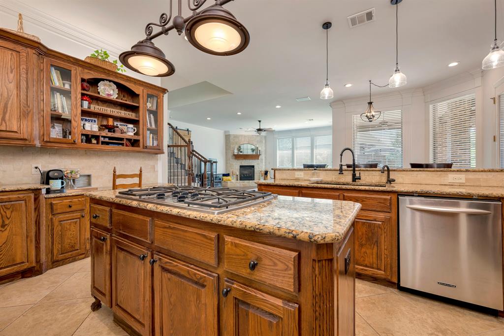 Forest Glenn West - Residential