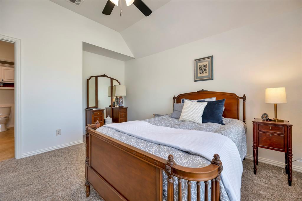 Forest Glenn West - Residential