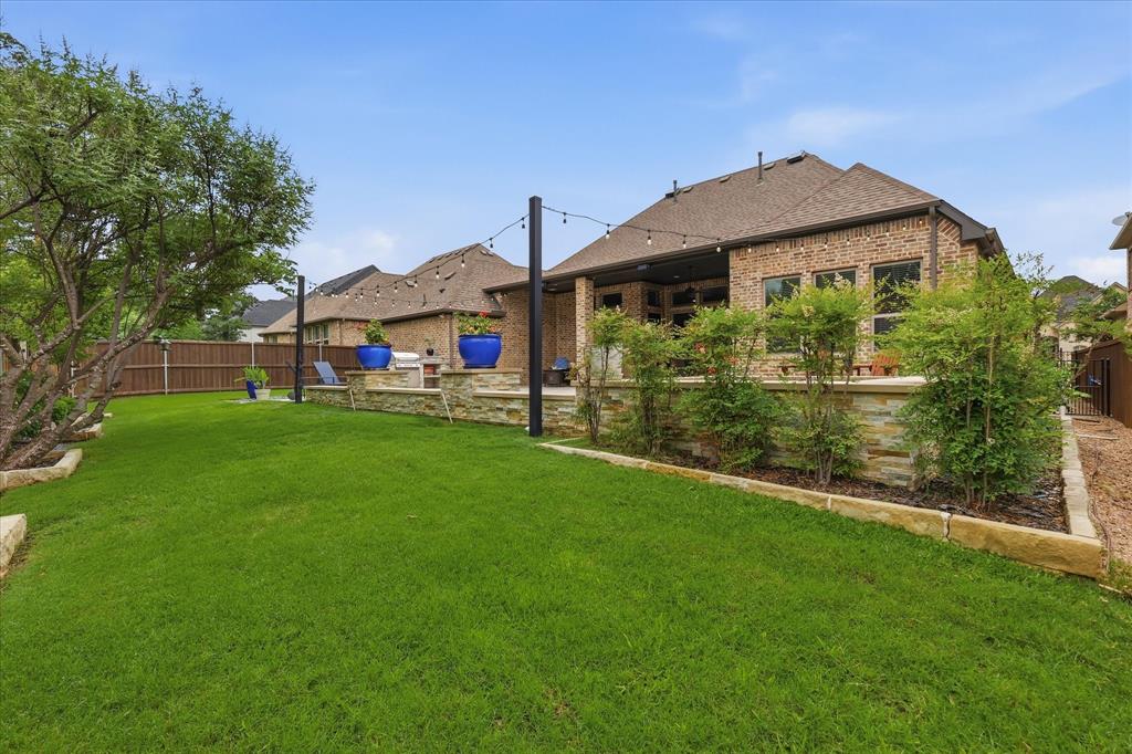 332 Nora Lane