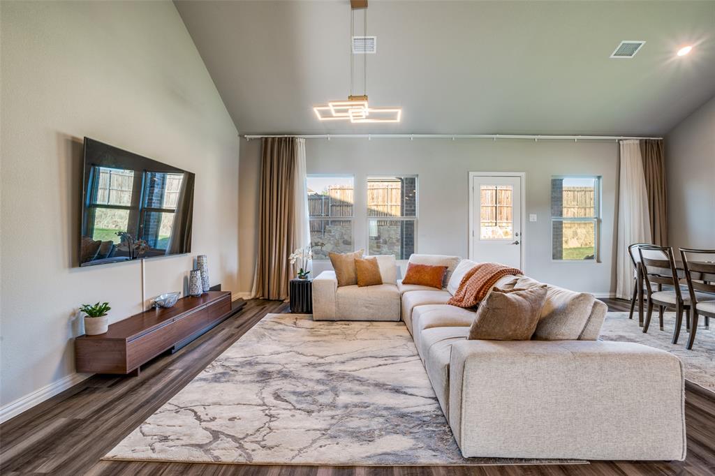 1900 Boulder Creek Trail