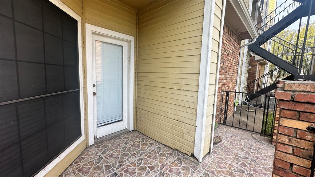 Windjammer Condos - Residential Lease