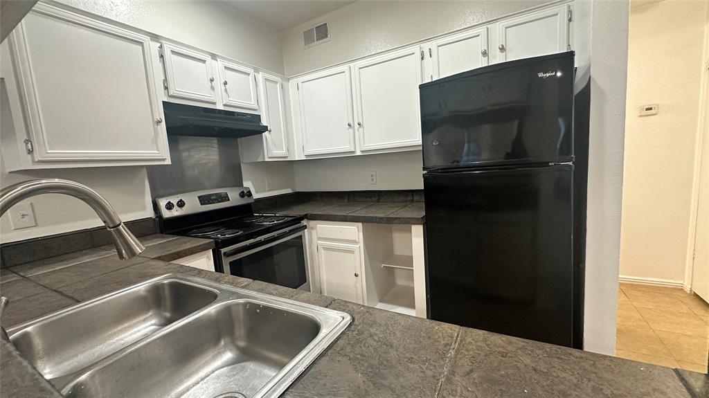 Windjammer Condos - Residential Lease