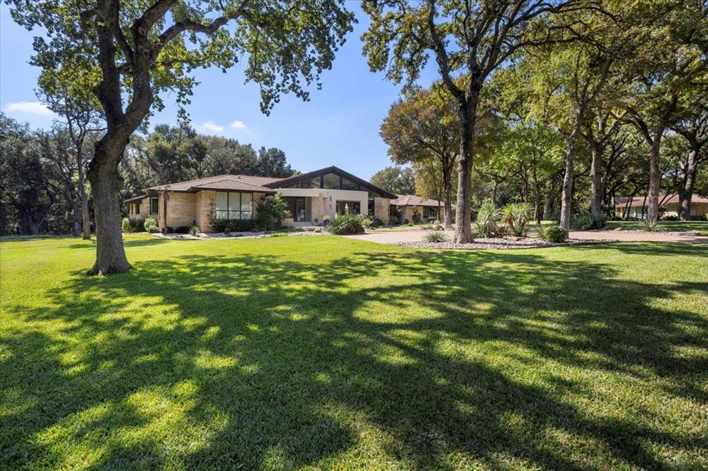 8225 Ashbriar Lane