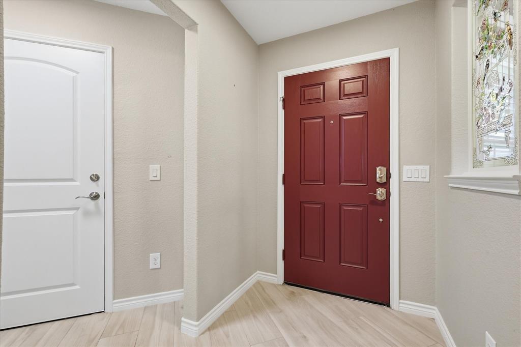 3148 Fish Hook Lane