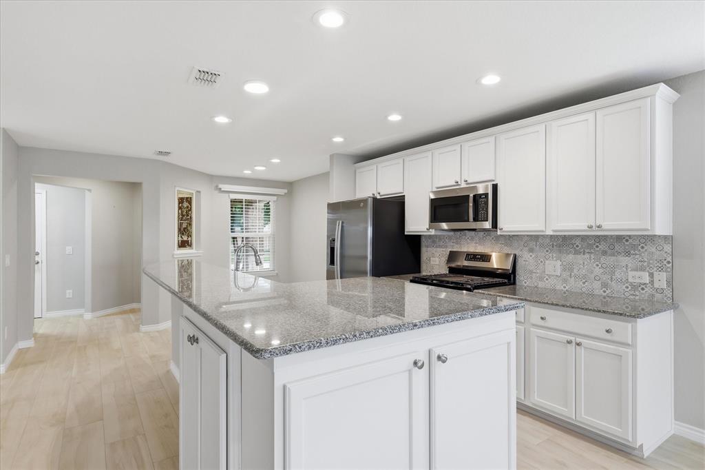3148 Fish Hook Lane