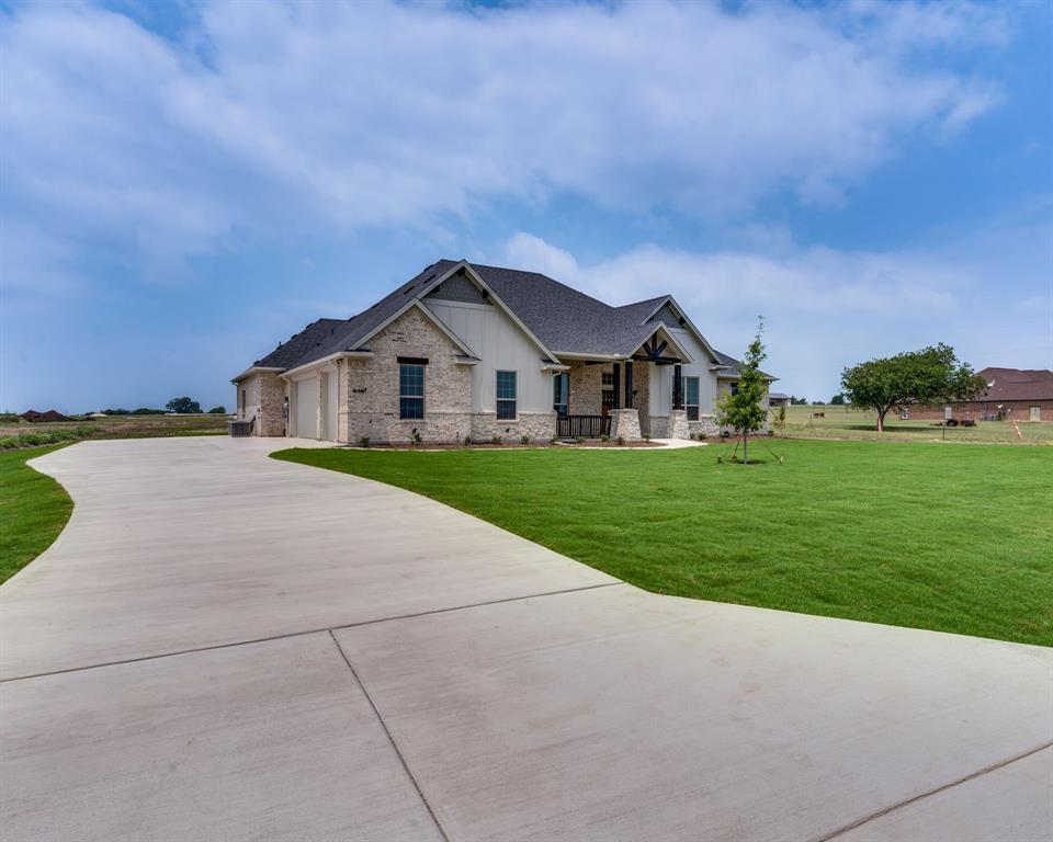 2561 Posey Lane