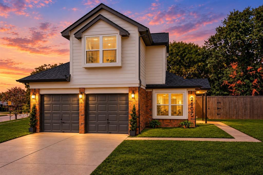 2607 Bayberry Lane