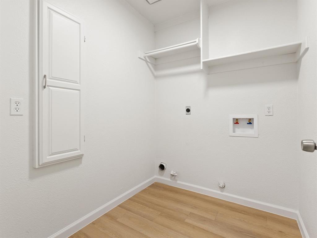 Eagle Downs Ph 01 - Residential Lease