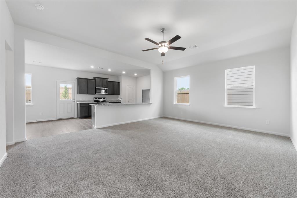 945 Cawthorne Trail