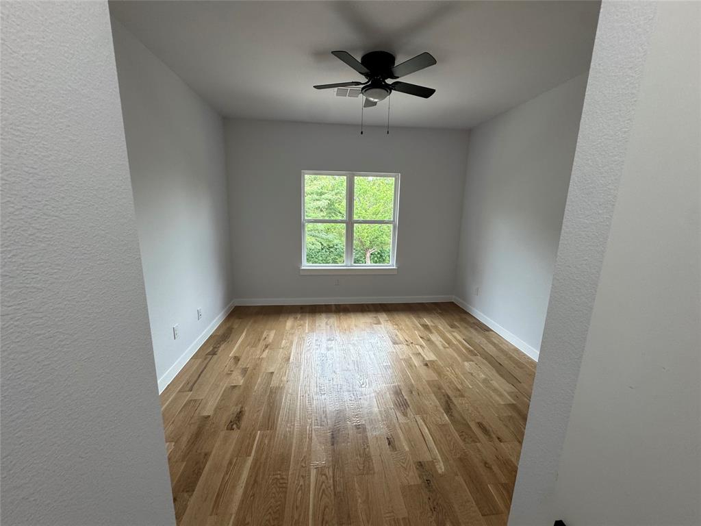 CREEKWOOD TOWNHOMES - Residential