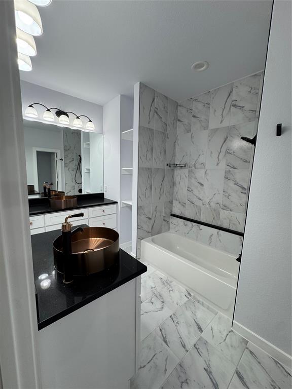 CREEKWOOD TOWNHOMES - Residential