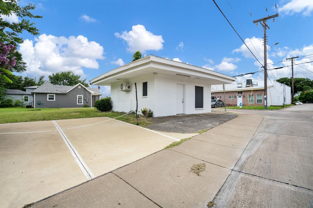 314 N Hastings