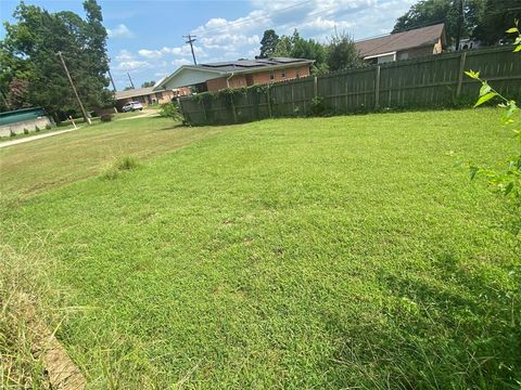 A home in Quitman