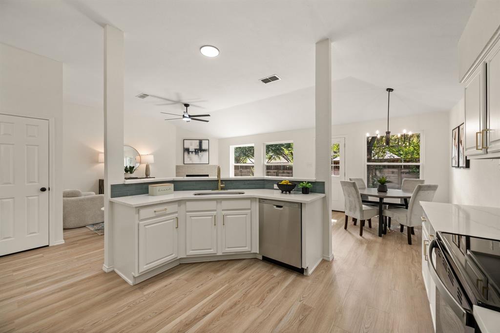 10805 Pebblecreek Court