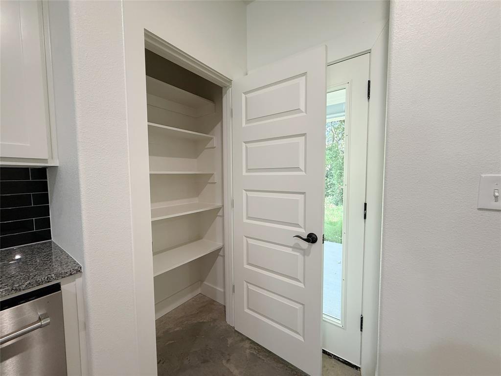 SOUTH HIGHLAND ADDN - Residential