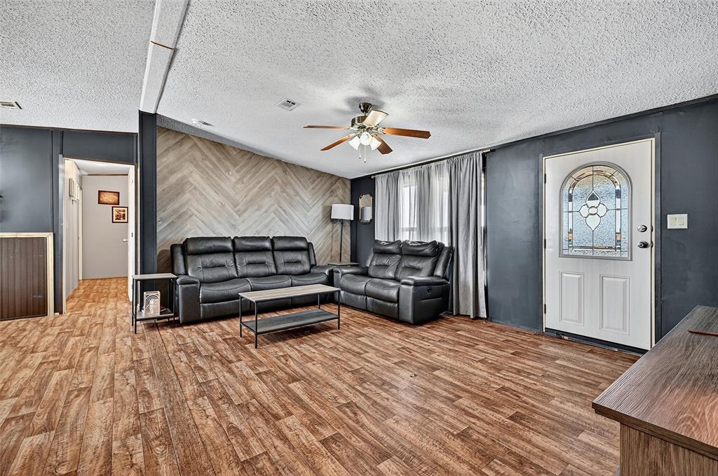 Good Robinson Acres - Residential