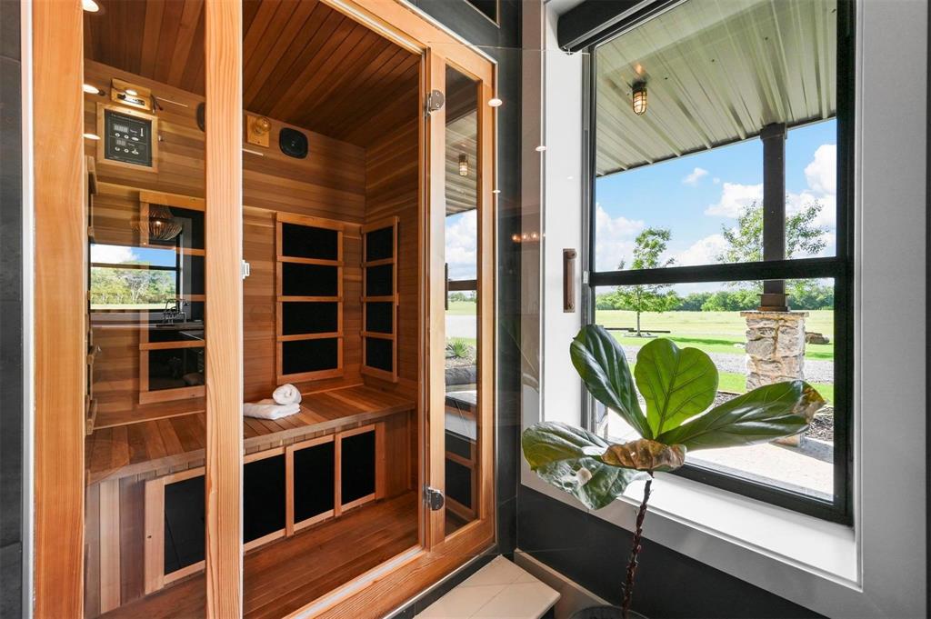 ABS A0742 MARK ROBERTS SURVEY - Residential