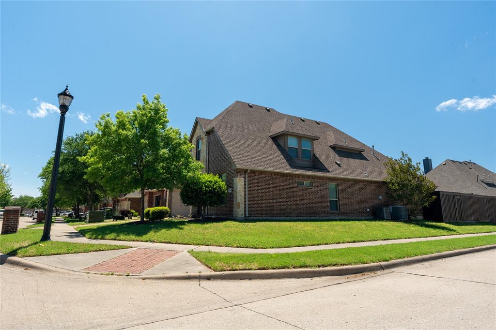 1609 Clearwater Drive