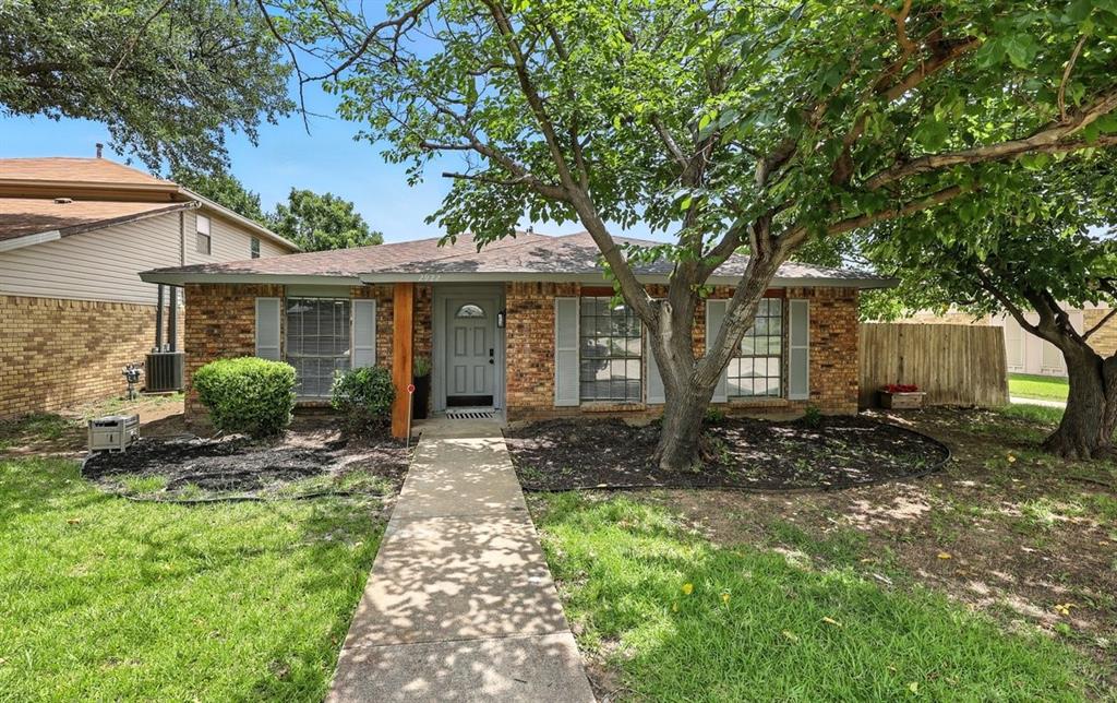2922 Furneaux Lane