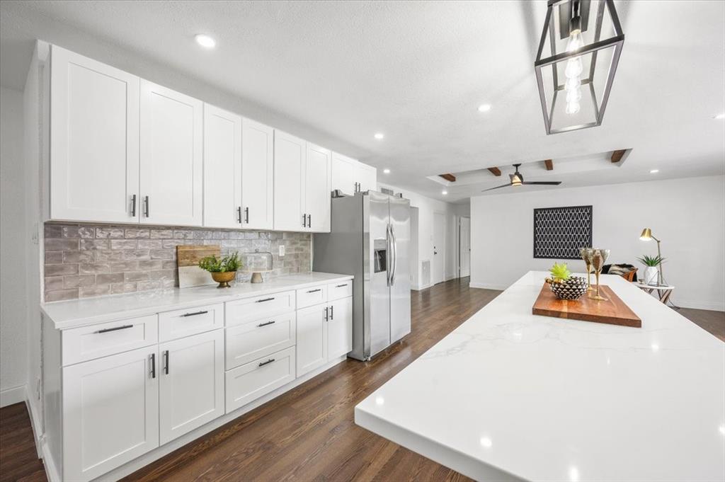 2922 Furneaux Lane
