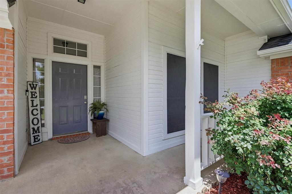 806 Birch Circle