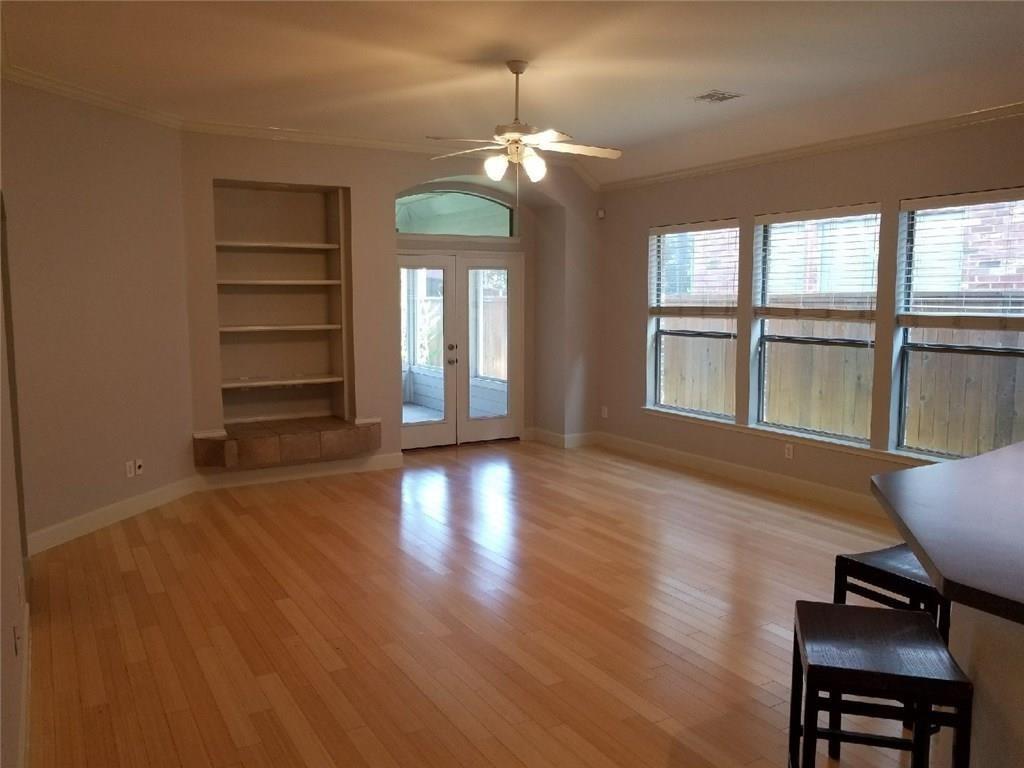 2821 Vacherie Lane