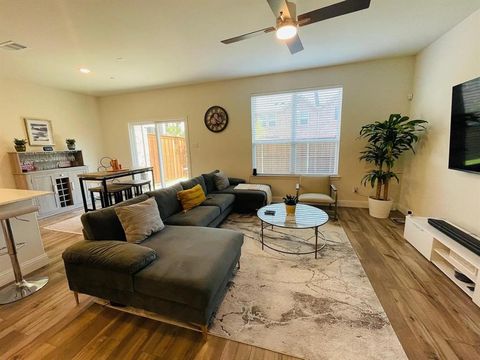 Photo of 1009 Emil Place, Allen, TX 75013 (MLS # 21229097)